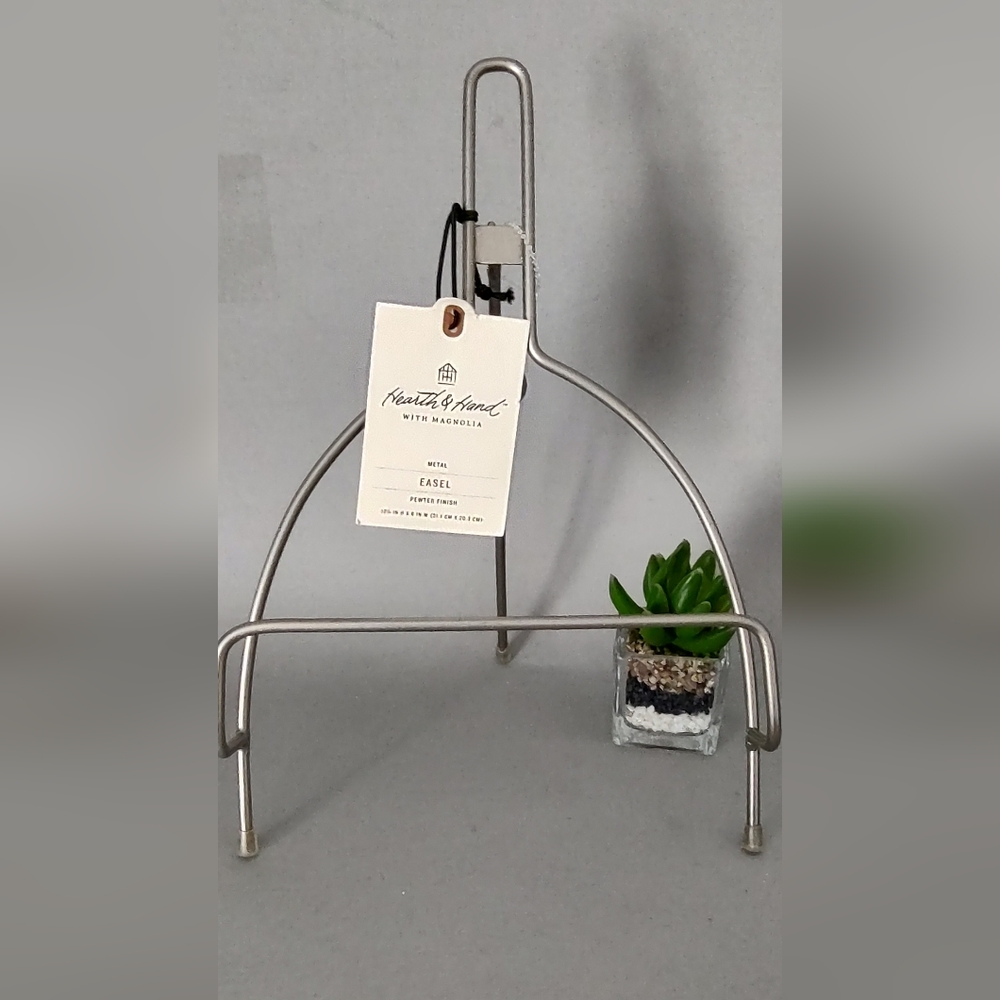 Hearth & Hand With Magnolia Metal Easel Pewter Finish 12 1/4” X 8” new home deco